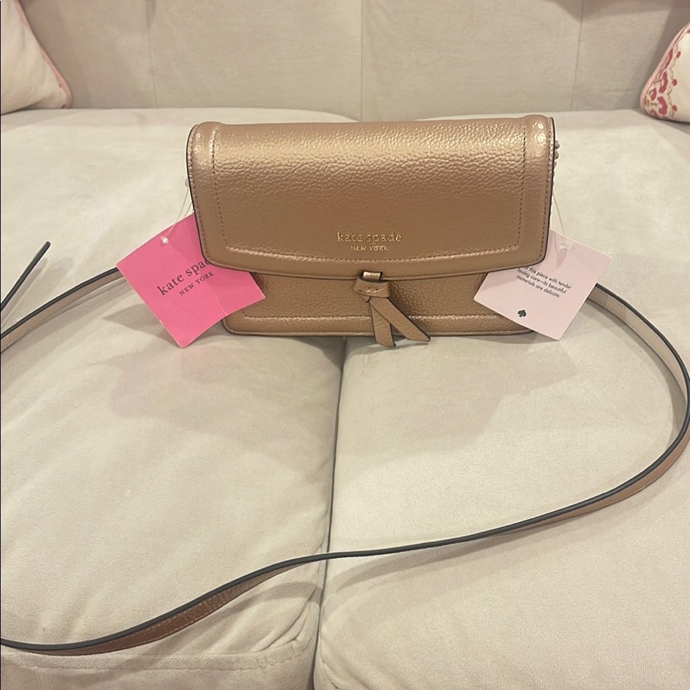 Kate Spade Knott Metallic Flap Crossbody in Rose Gold